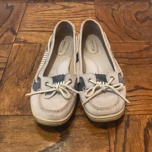Sperry boat shoes
